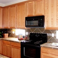 Traditional Light Wood Kitchen