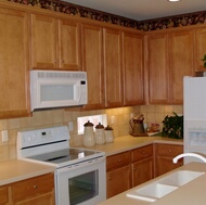 Traditional Light Wood Kitchen