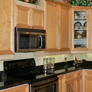 Traditional Light Wood Kitchen