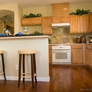 Traditional Light Wood Kitchen