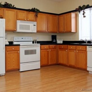 Traditional Light Wood Kitchen