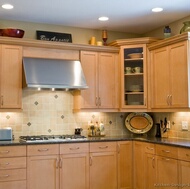 Traditional Light Wood Kitchen