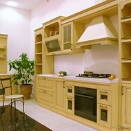 Traditional Light Wood Kitchen