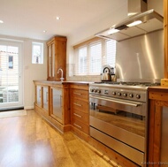 Traditional Light Wood Kitchen