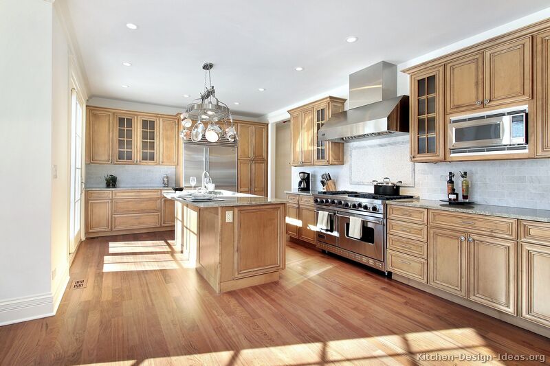 Pictures of Kitchens - Traditional - Light Wood Kitchen Cabinets (Page 4)