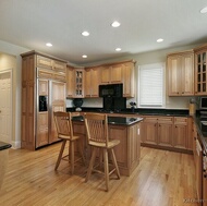 Traditional Light Wood Kitchen