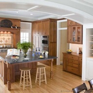 Traditional Light Wood Kitchen