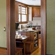 Traditional Light Wood Kitchen