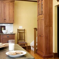 Traditional Light Wood Kitchen