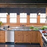 Traditional Light Wood Kitchen