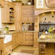 Traditional Light Wood Kitchen