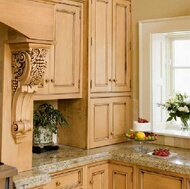 Traditional Light Wood Kitchen