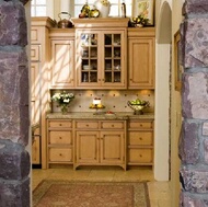 Traditional Light Wood Kitchen