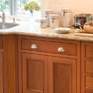 Traditional Light Wood Kitchen