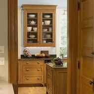 Traditional Light Wood Kitchen