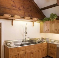 Traditional Light Wood Kitchen