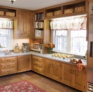 Traditional Light Wood Kitchen