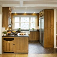 Traditional Light Wood Kitchen