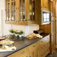 Traditional Light Wood Kitchen