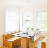 Traditional Light Wood Kitchen