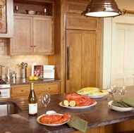 Traditional Light Wood Kitchen