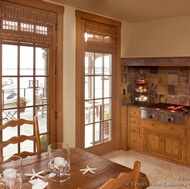 Traditional Light Wood Kitchen