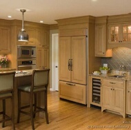 Traditional Light Wood Kitchen