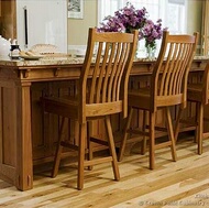 Traditional Light Wood Kitchen