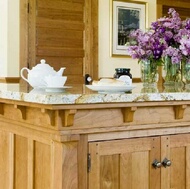 Traditional Light Wood Kitchen