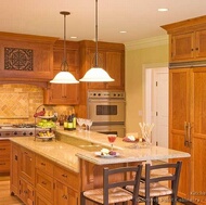 Traditional Light Wood Kitchen