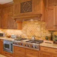 Traditional Light Wood Kitchen