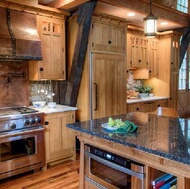 Traditional Light Wood Kitchen