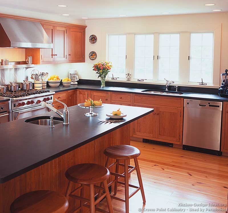 Shaker Kitchen Cabinets - Door Styles, Designs, and Pictures