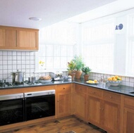 Traditional Light Wood Kitchen