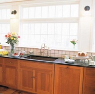 Traditional Light Wood Kitchen