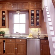 Traditional Light Wood Kitchen