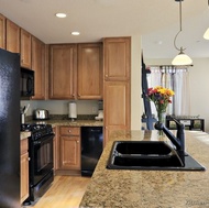 Traditional Light Wood Kitchen