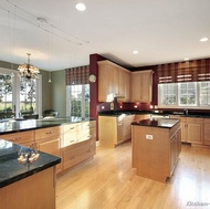 Traditional Light Wood Kitchen