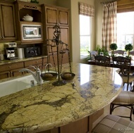 Traditional Medium Wood (Brown) Kitchen