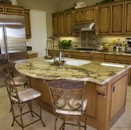 Traditional Medium Wood (Brown) Kitchen