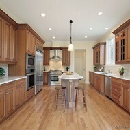 Traditional Medium Wood (Brown) Kitchen