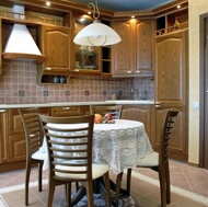 Traditional Medium Wood (Brown) Kitchen