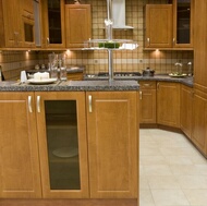 Traditional Medium Wood (Brown) Kitchen