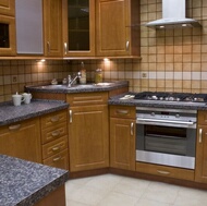 Traditional Medium Wood (Brown) Kitchen