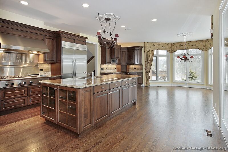 Pictures of Kitchens - Traditional - Medium Wood Cabinets, Brown (Page 2)