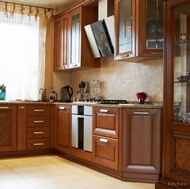 Traditional Medium Wood (Cherry) Kitchen