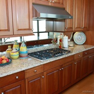 Traditional Medium Wood (Cherry) Kitchen