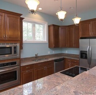 Traditional Medium Wood (Cherry) Kitchen