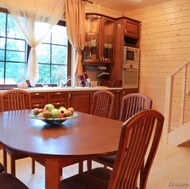 Traditional Medium Wood (Cherry) Kitchen