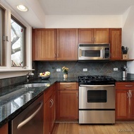 Traditional Medium Wood-Cherry Kitchen